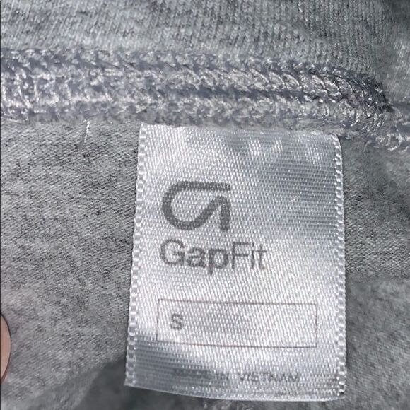 GAP FIT gray t-back workout top Small - Picture 4 of 5